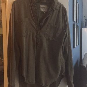 Half button up